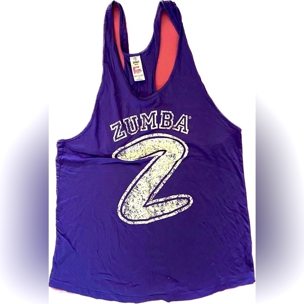 B2G1 Pre loved Zumba u loose tank medium - Picture 2 of 3